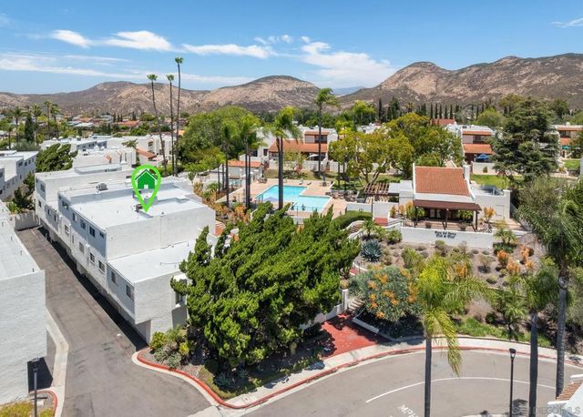 6786 Caminito Del Greco, San Diego, CA 92120