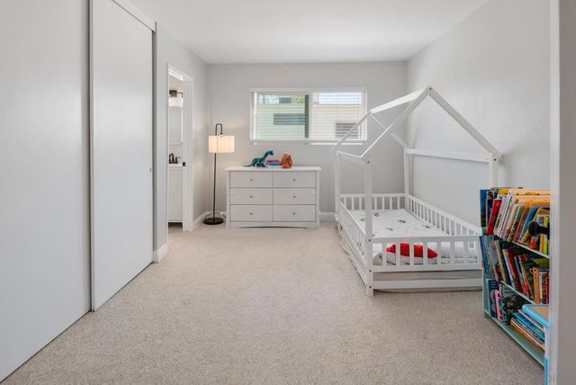 6786 Caminito Del Greco, San Diego, CA 92120