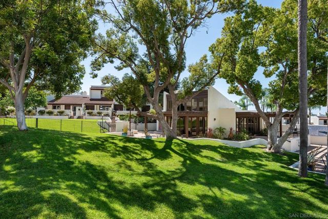 6786 Caminito Del Greco, San Diego, CA 92120