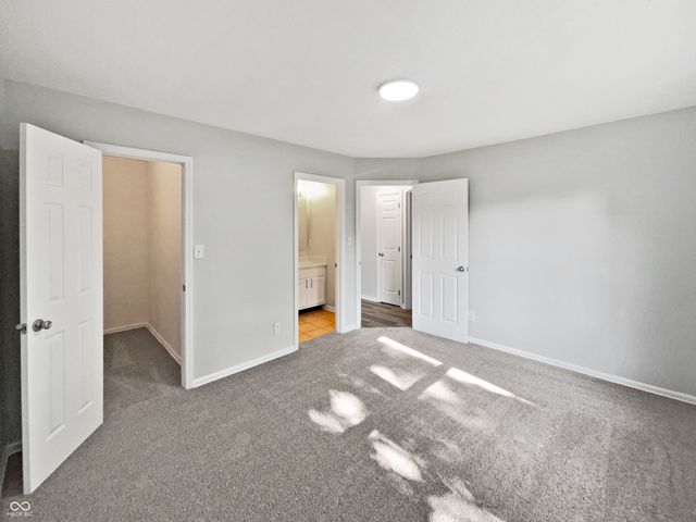 4821 Ossington Court, Indianapolis, IN 46254