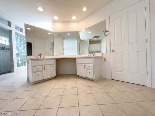 6541 Kell Lane, Las Vegas, NV 89156