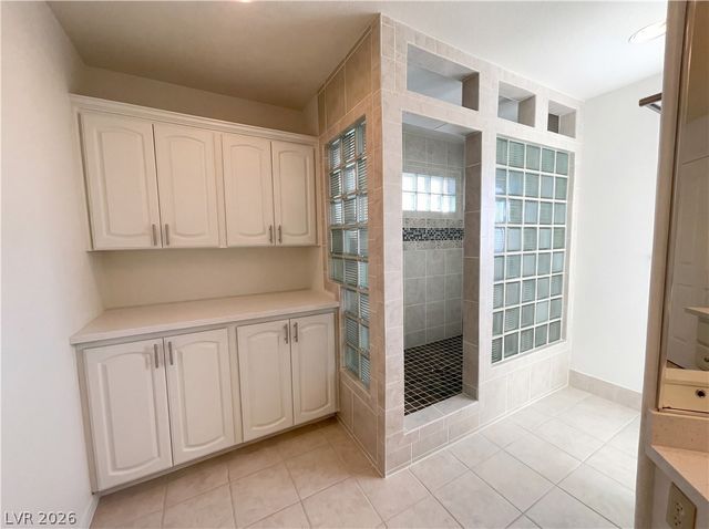 6541 Kell Lane, Las Vegas, NV 89156