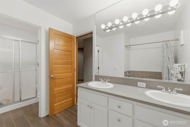 14028 104th Street Ct E, Puyallup, WA 98374