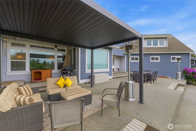 14028 104th Street Ct E, Puyallup, WA 98374