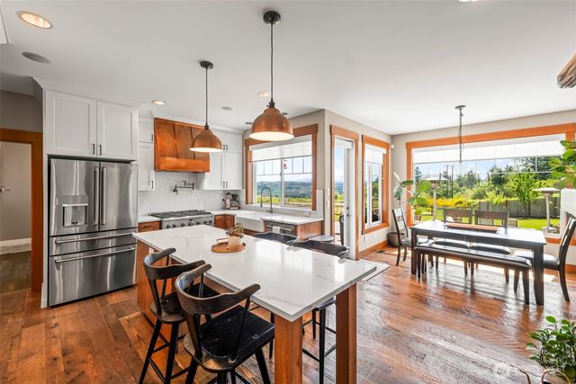 14028 104th Street Ct E, Puyallup, WA 98374