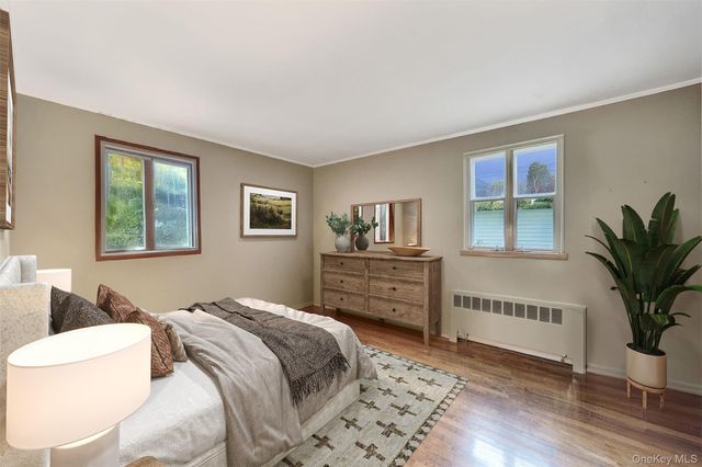 254 N Richmond Avenue, Massapequa, NY 11758