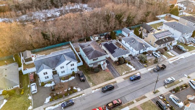 254 N Richmond Avenue, Massapequa, NY 11758