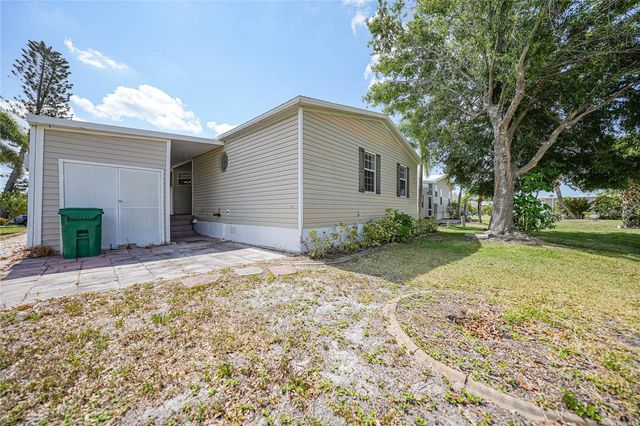 2100 KINGS HWY 206, Port Charlotte, FL 33980