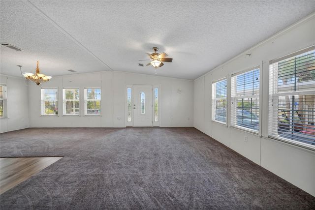 2100 KINGS HWY 206, Port Charlotte, FL 33980