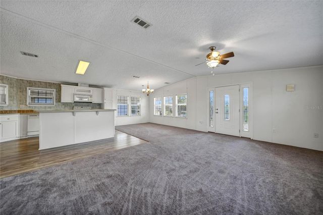 2100 KINGS HWY 206, Port Charlotte, FL 33980