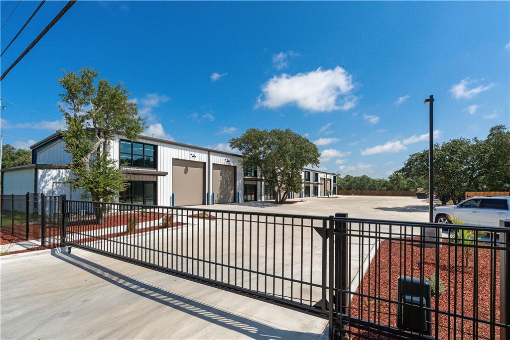 350 Shaver 106, Aransas Pass, TX 78336 — photo 5