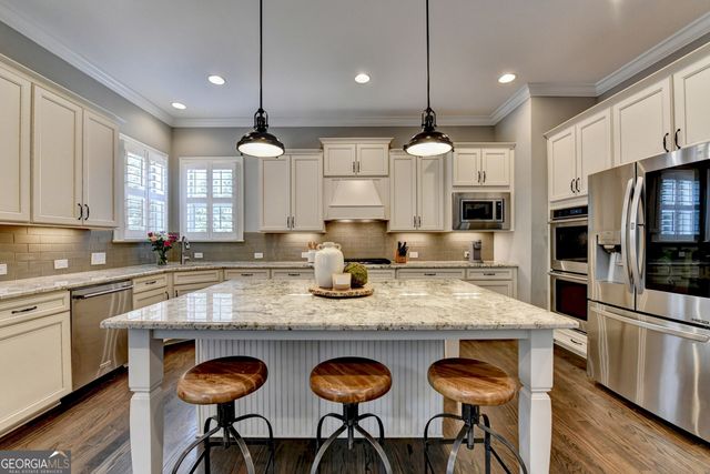 2960 Manorview Lane, Milton, GA 30004