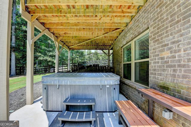 2960 Manorview Lane, Milton, GA 30004