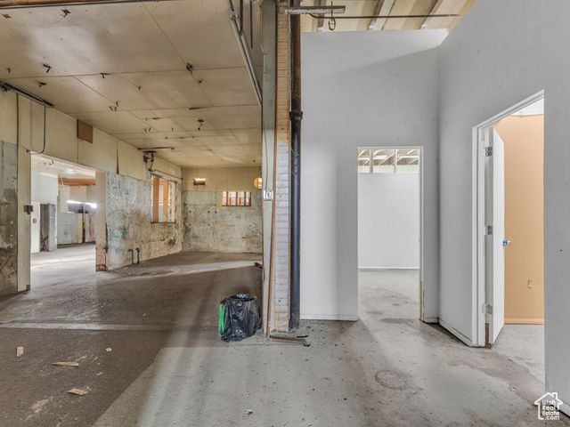 40 S FREEDOM BLVD, Provo, UT 84601