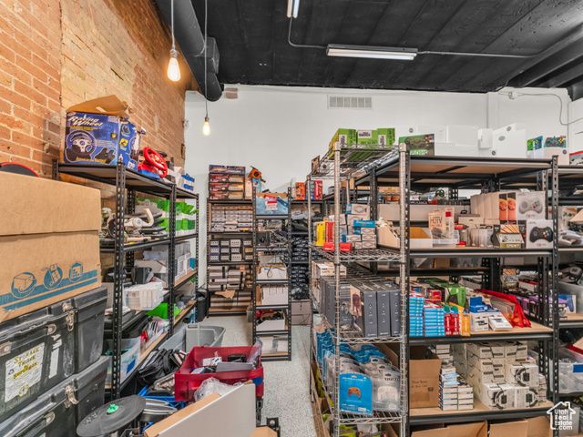 40 S FREEDOM BLVD, Provo, UT 84601