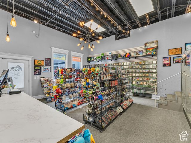 40 S FREEDOM BLVD, Provo, UT 84601