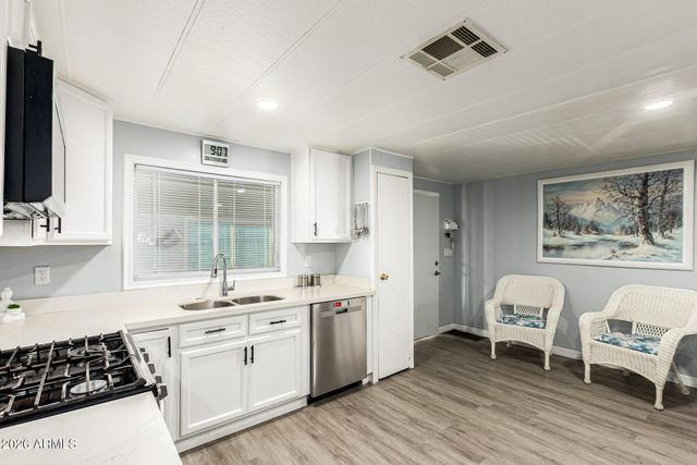 2650 W UNION HILLS Drive 276, Phoenix, AZ 85027