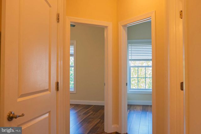 15213 LANCASHIRE DR, Woodbridge, VA 22191