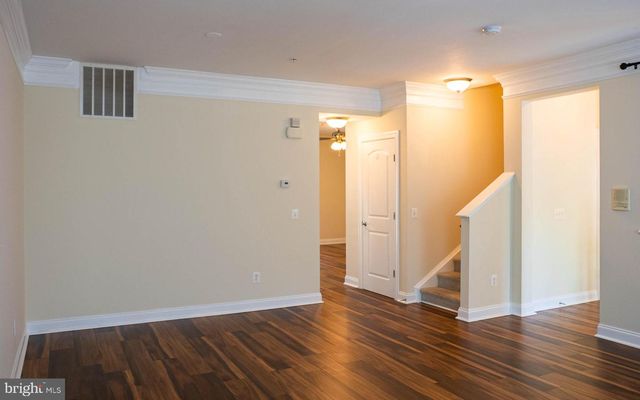 15213 LANCASHIRE DR, Woodbridge, VA 22191