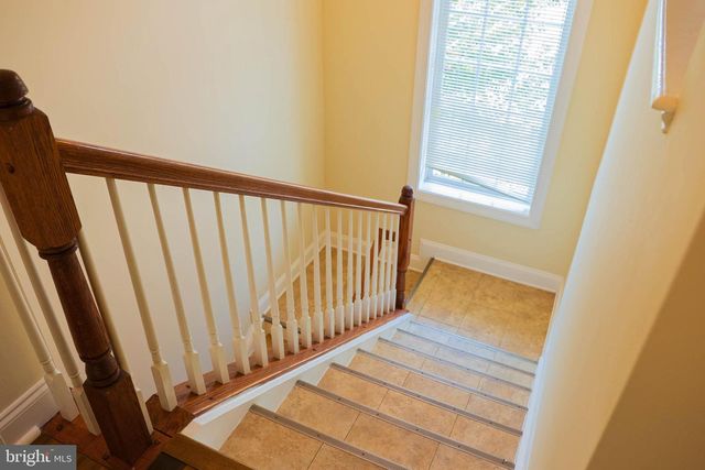 15213 LANCASHIRE DR, Woodbridge, VA 22191