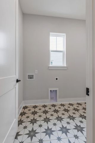 5900 Willoughby Way, Murfreesboro, TN 37129