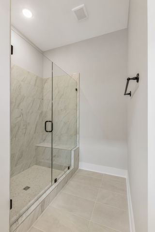 5900 Willoughby Way, Murfreesboro, TN 37129