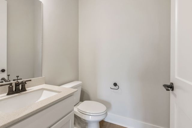 5900 Willoughby Way, Murfreesboro, TN 37129