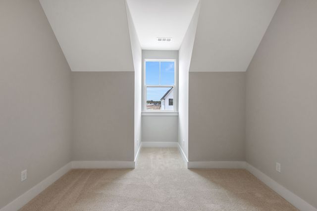 5900 Willoughby Way, Murfreesboro, TN 37129