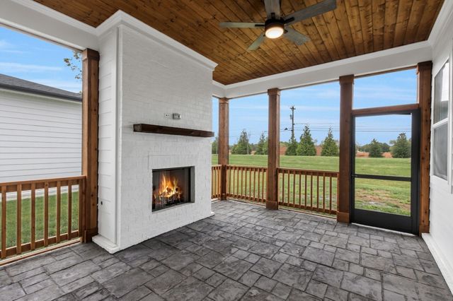 5900 Willoughby Way, Murfreesboro, TN 37129