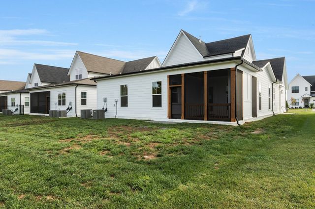 5900 Willoughby Way, Murfreesboro, TN 37129