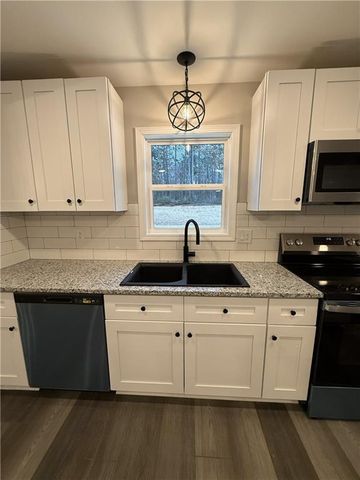 7167 Brown Bridge Road, Covington, GA 30014