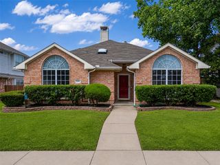 1108 Creekstone Drive, Carrollton, TX 75010