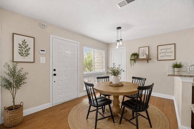 5616 Preston Oaks Road 110, Dallas, TX 75254