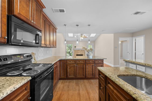 5616 Preston Oaks Road 110, Dallas, TX 75254