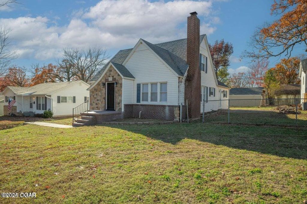 3312 S Joplin Avenue, Joplin, MO 64804
