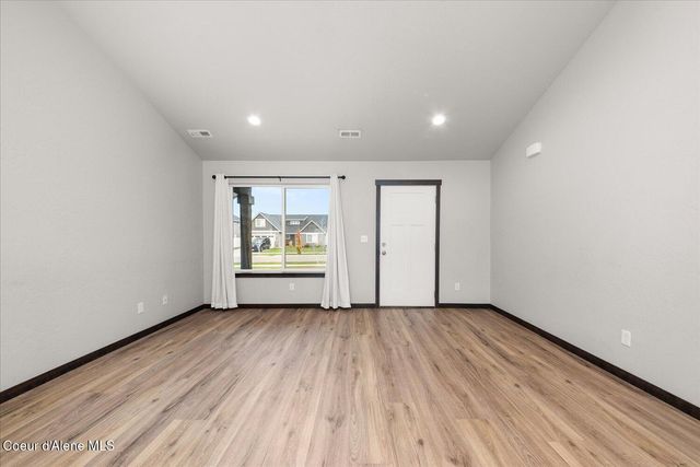 3799 N Abel Ln, Post Falls, ID 83854