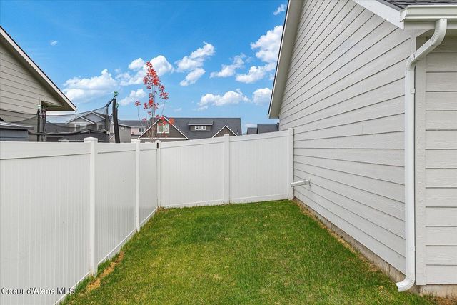 3799 N Abel Ln, Post Falls, ID 83854