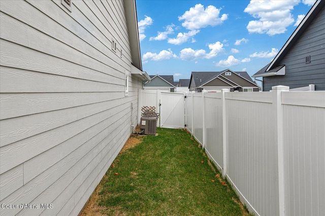 3799 N Abel Ln, Post Falls, ID 83854