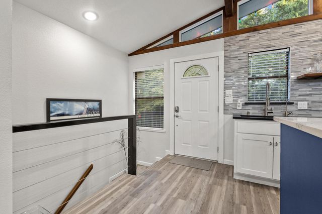 000 Wales Dr Drive, Pottsboro, TX 75076