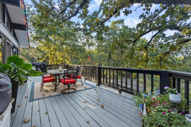 000 Wales Dr Drive, Pottsboro, TX 75076