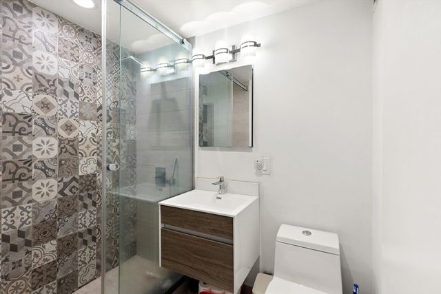 17 Bowdoin St. 4-C, Boston, MA 02114