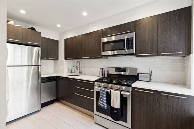 17 Bowdoin St. 4-C, Boston, MA 02114