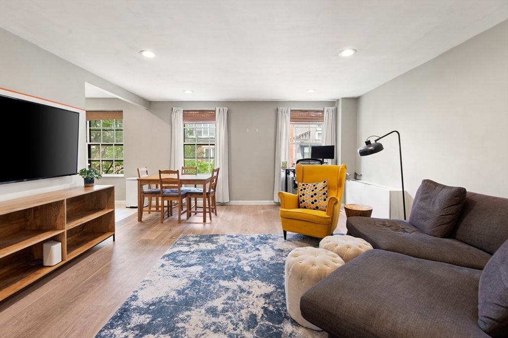 17 Bowdoin St. 4-C, Boston, MA 02114
