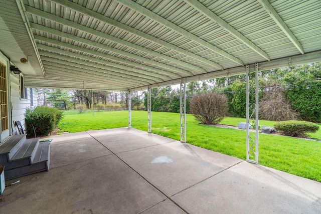 5844 Effingham Road, Columbus, OH 43213