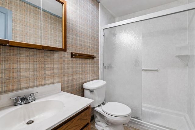 5844 Effingham Road, Columbus, OH 43213