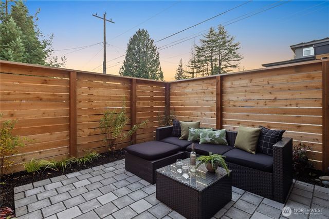 3415 48th Avenue SW, Seattle, WA 98116