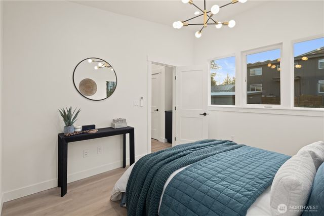 3415 48th Avenue SW, Seattle, WA 98116