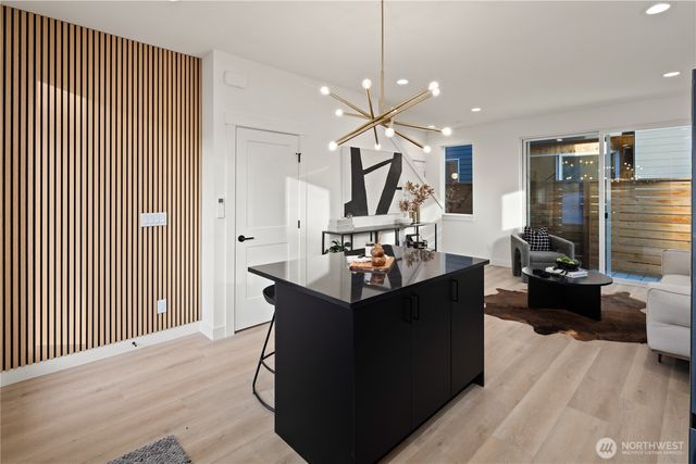 3415 48th Avenue SW, Seattle, WA 98116