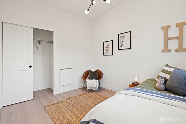 3415 48th Avenue SW, Seattle, WA 98116