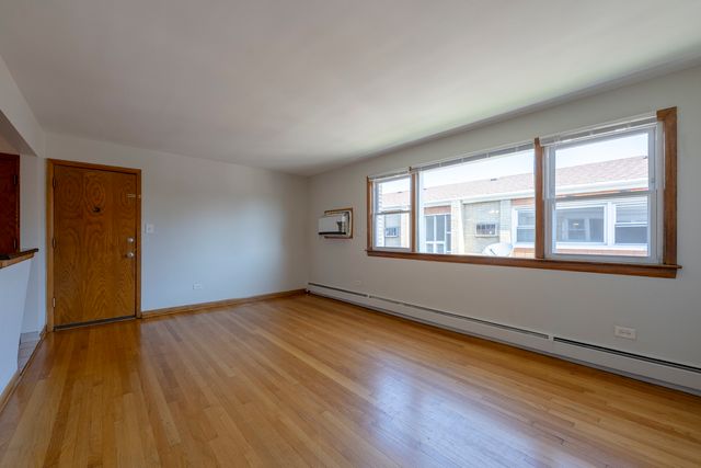 1921 S Harlem Avenue, Berwyn, IL 60402